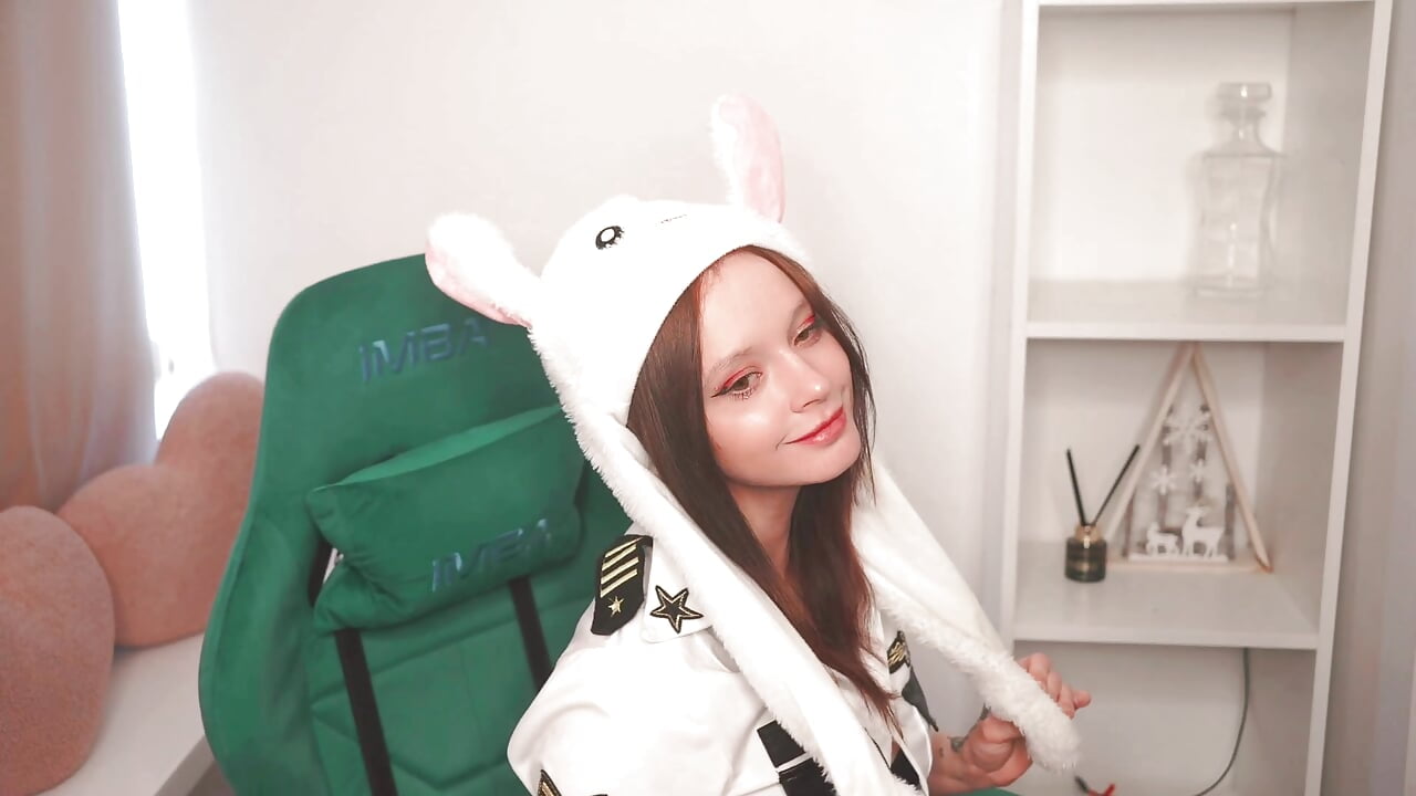 profile-intro-video-1775735232 - video av StaceyUrabe cam model