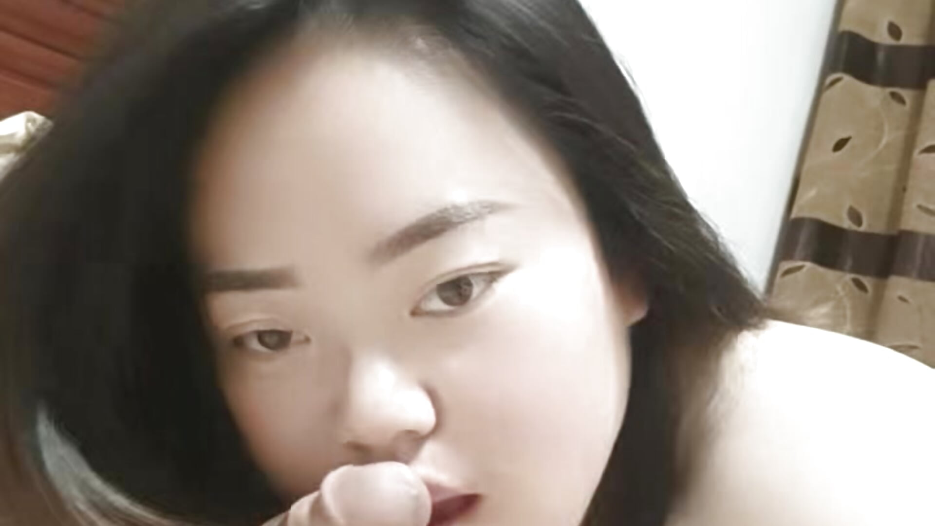 和小哥哥互动中 - ক্যাম মডেল qazplm1123-এর ভিডিও