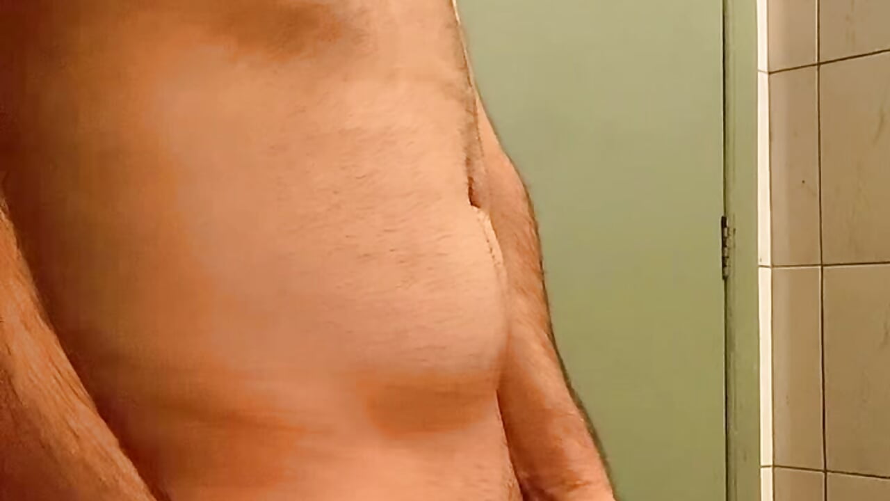 trim_85280A82-AFA5-40A1-9E38-16E8683CEFB1 – video od webkamerové modelky rafael1321