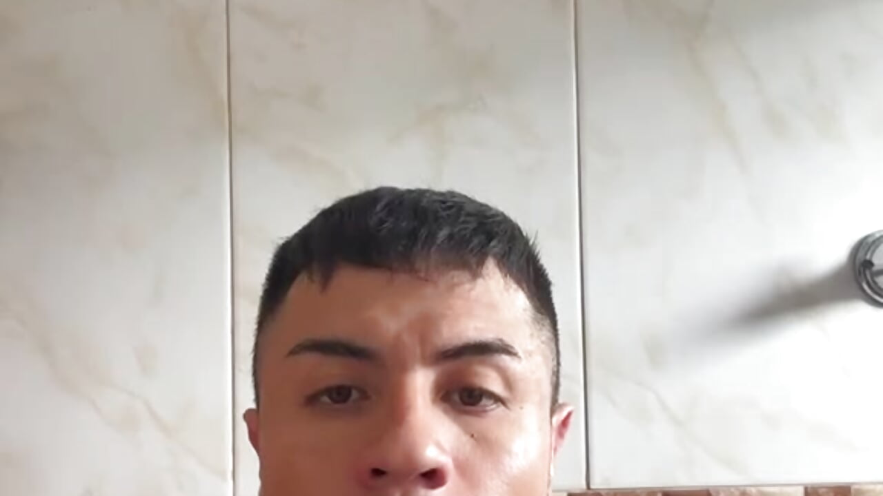 Charlie_Foxie kamerás modell  4174. kiemelt videója