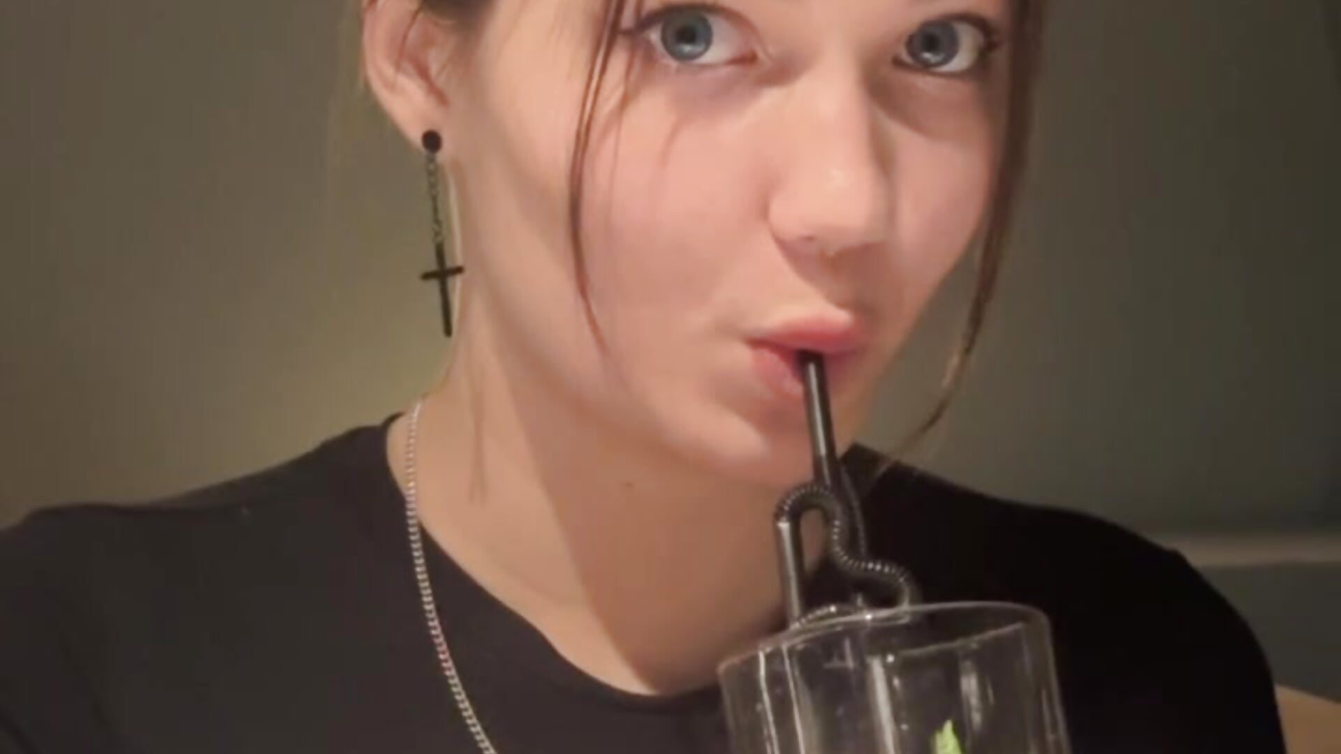 ^_^ - vídeo de la modelo de cam Cute_Capricee