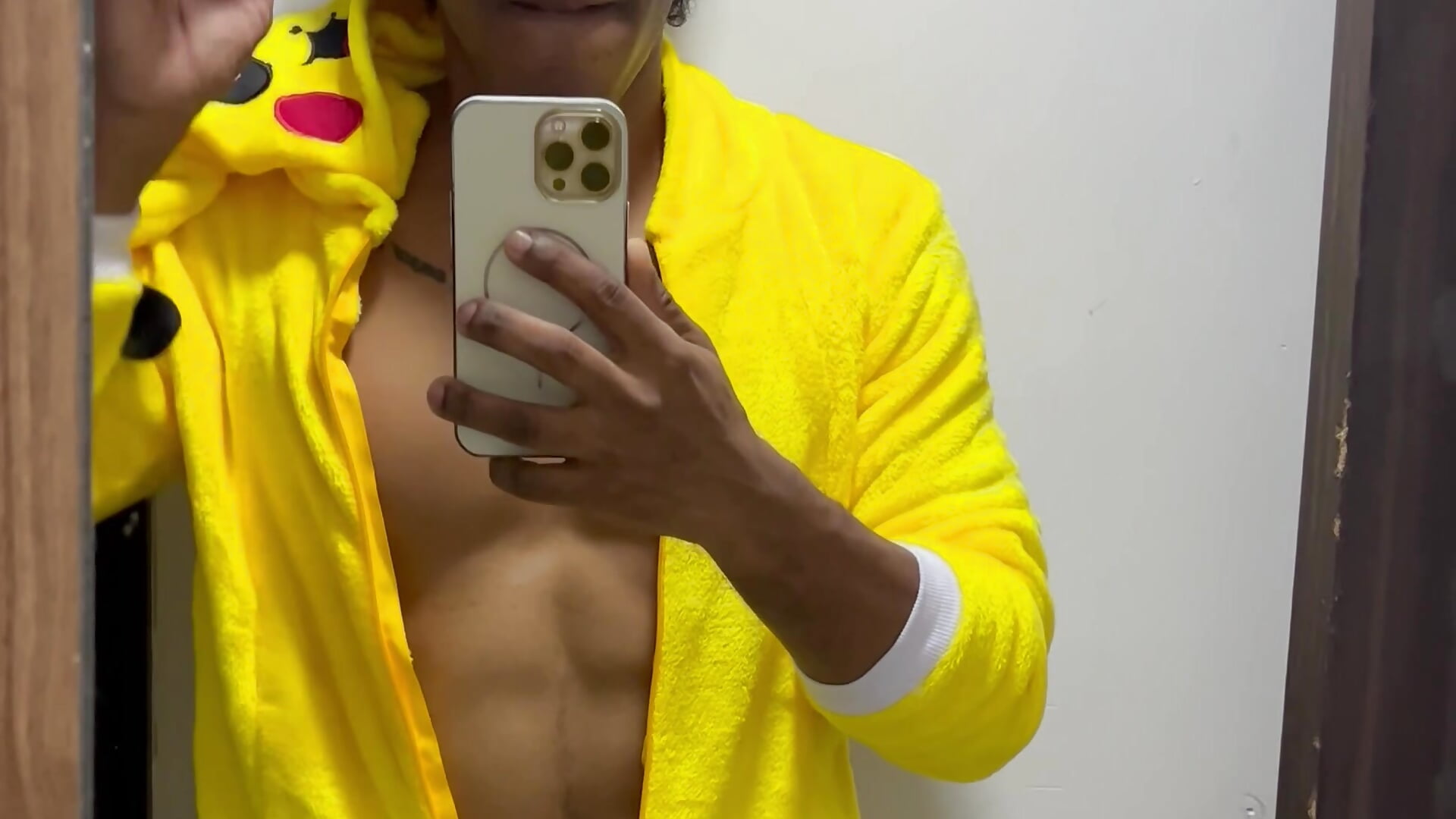 VERGACHU⚡️⚡️ - video van Gambixxx cam-model