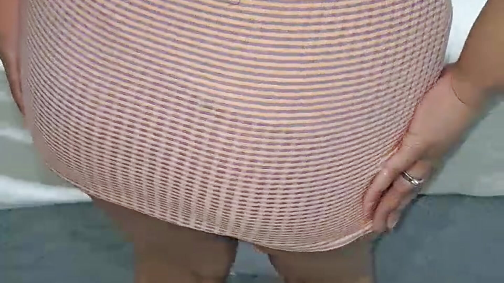 REBOLANDO DE VESTIDO