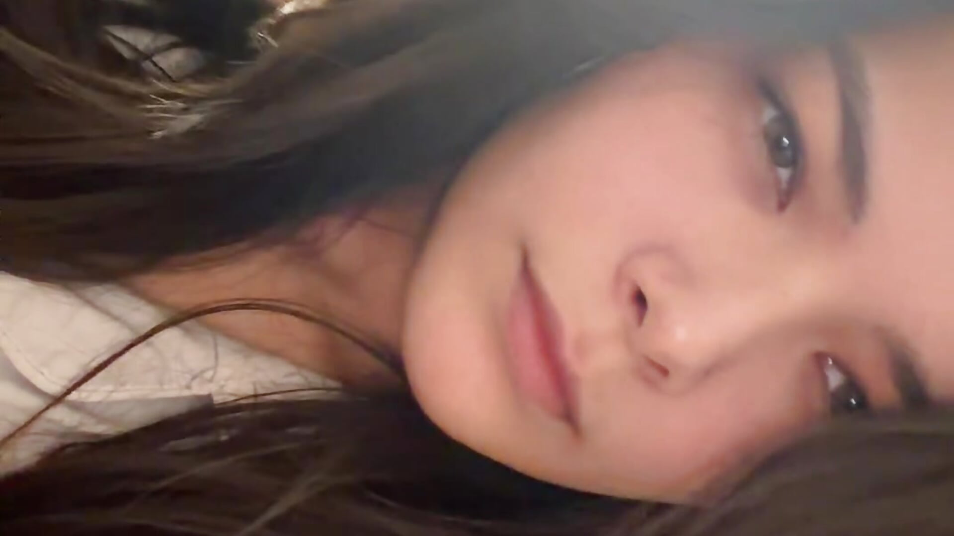 me – видео вебкам-модели Aika_sai