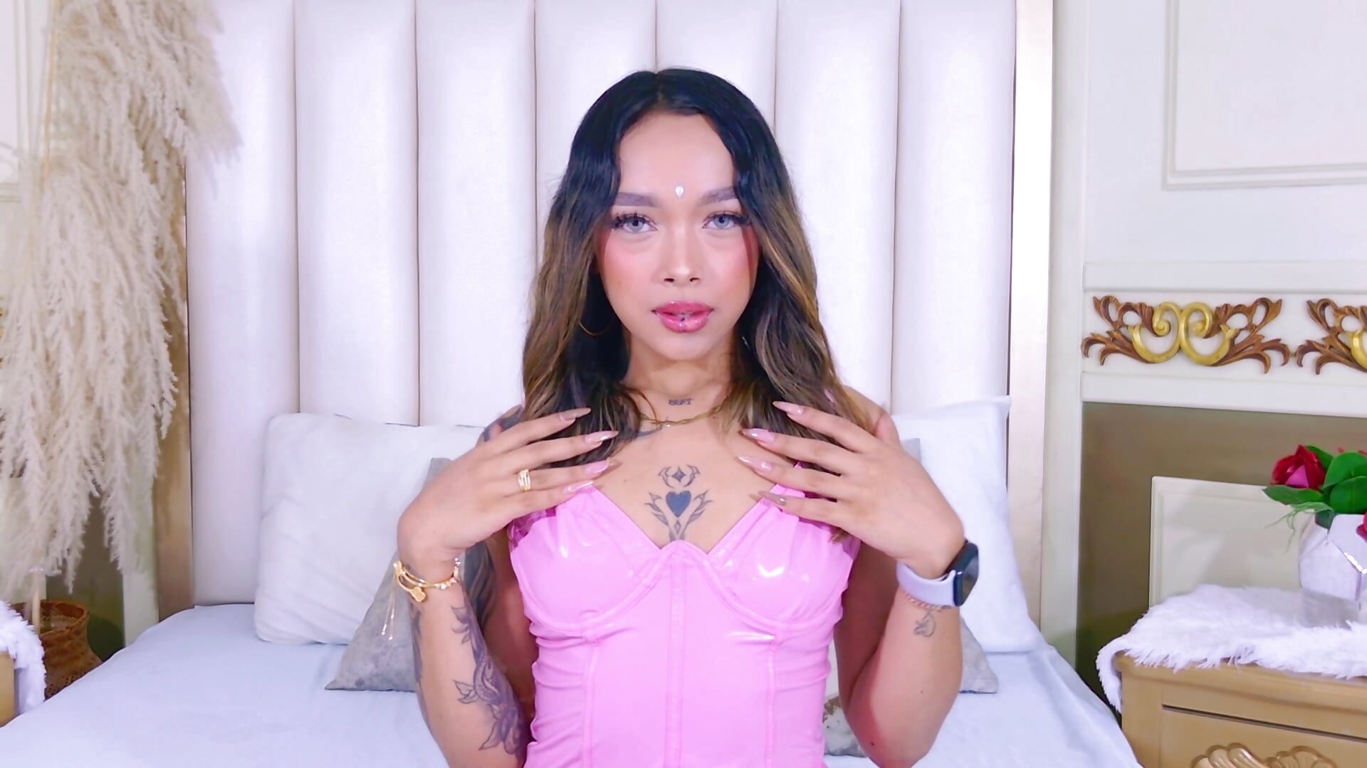 as sweet as sexy 💕😈 - video by LaraBelmon cam model