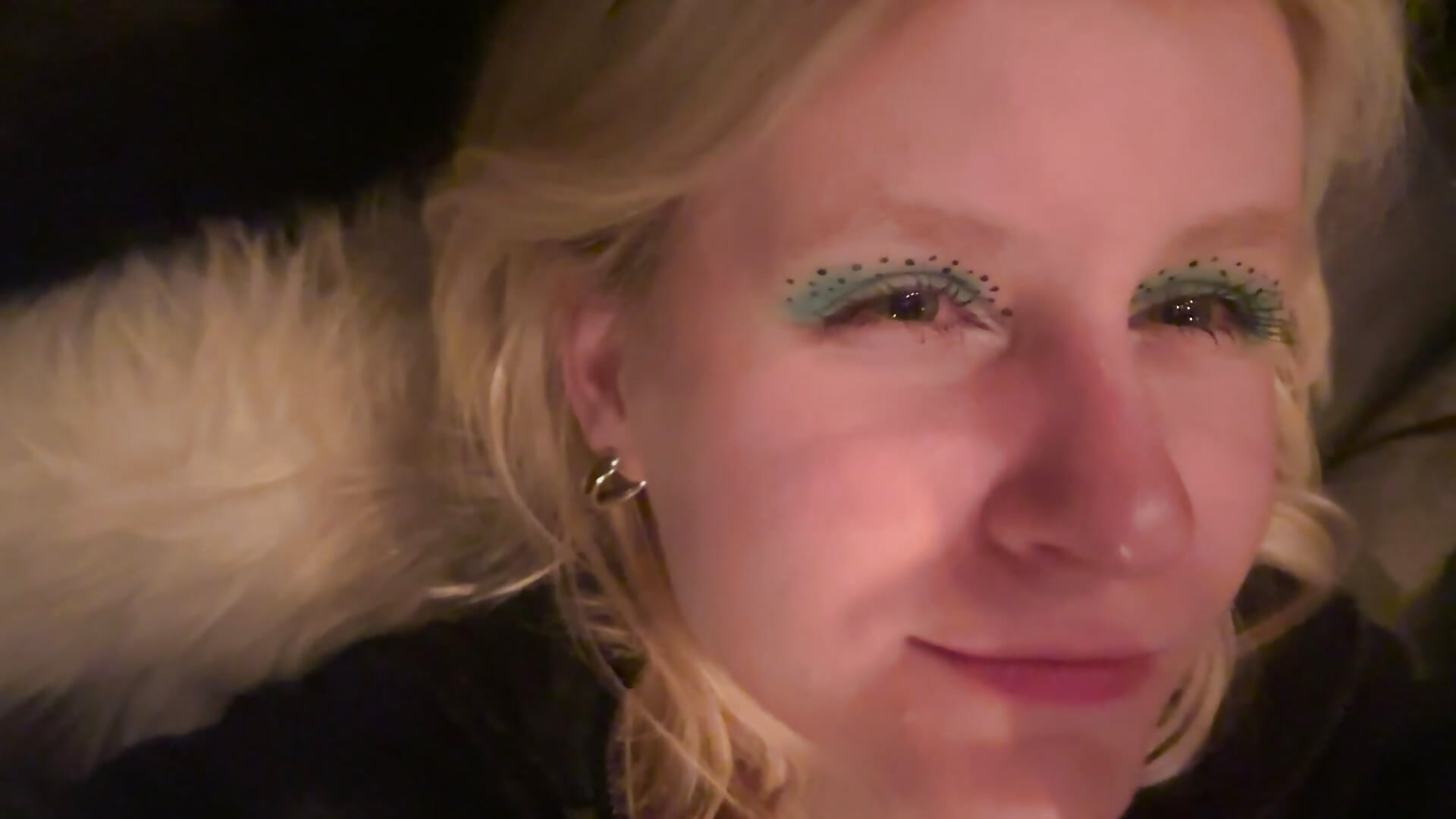 Vibe girl🩵🐞 - video av Flora_SecretLife cam-modell