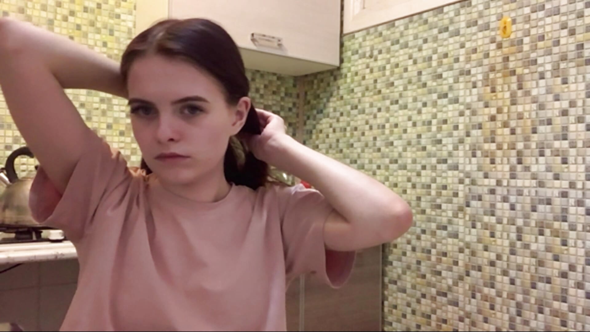 I hypnotize you with my figure - วิดีโอโดย KikiAmino โมเดลแคม