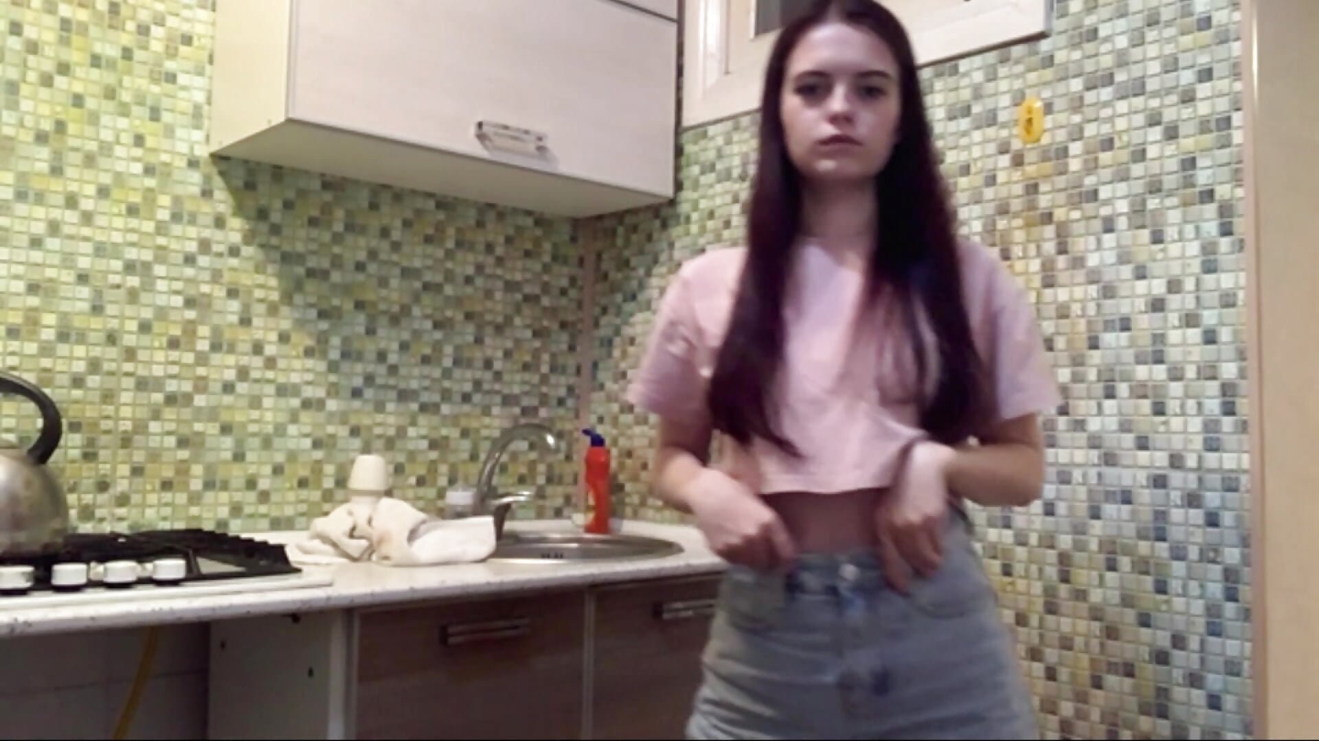 My real emotions😂 - วิดีโอโดย KikiAmino โมเดลแคม