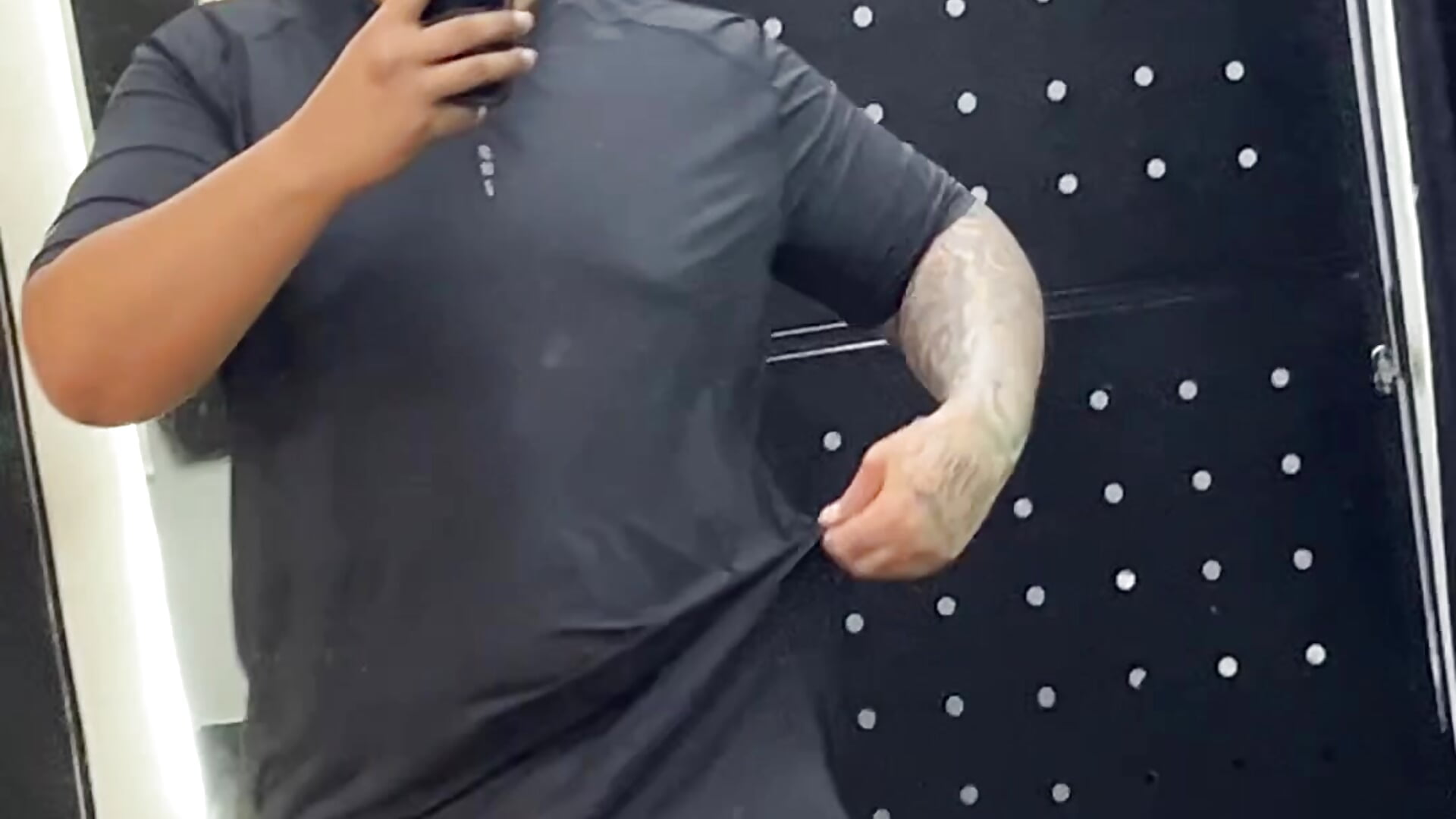 2F02BFCB-9E94-4F94-9CCF-0B4403AD8D35 - Video von 111granluis Cam-Model