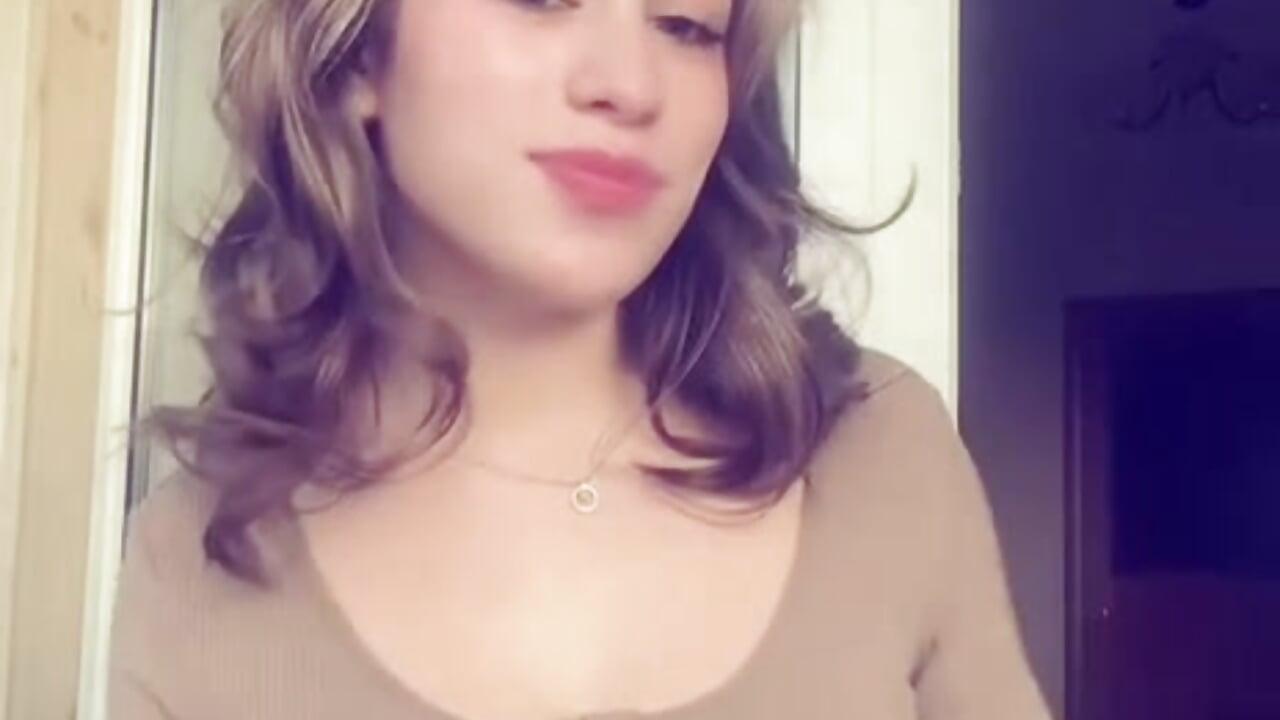 Just fooling around on camera :3– SpringSummers kameramodell videója