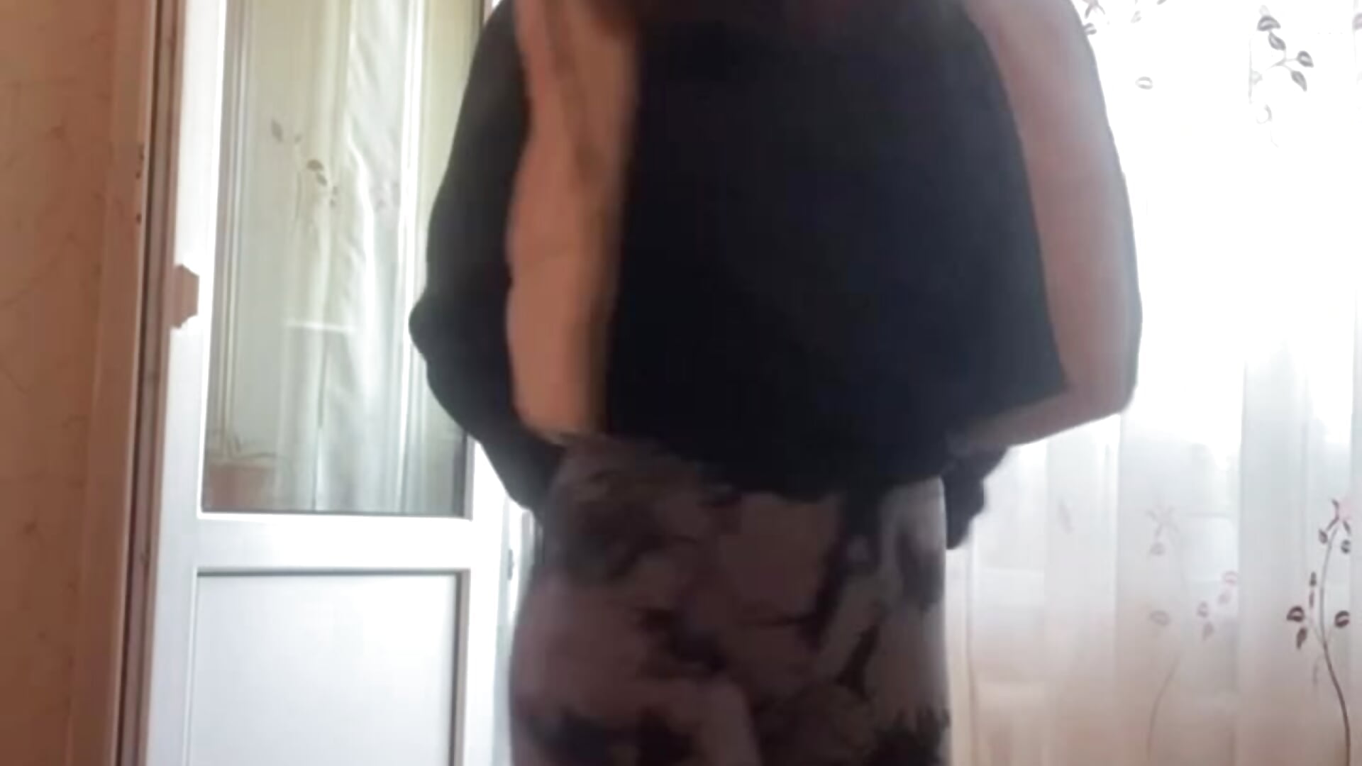 Outfit review - video by SpringSummers cam model