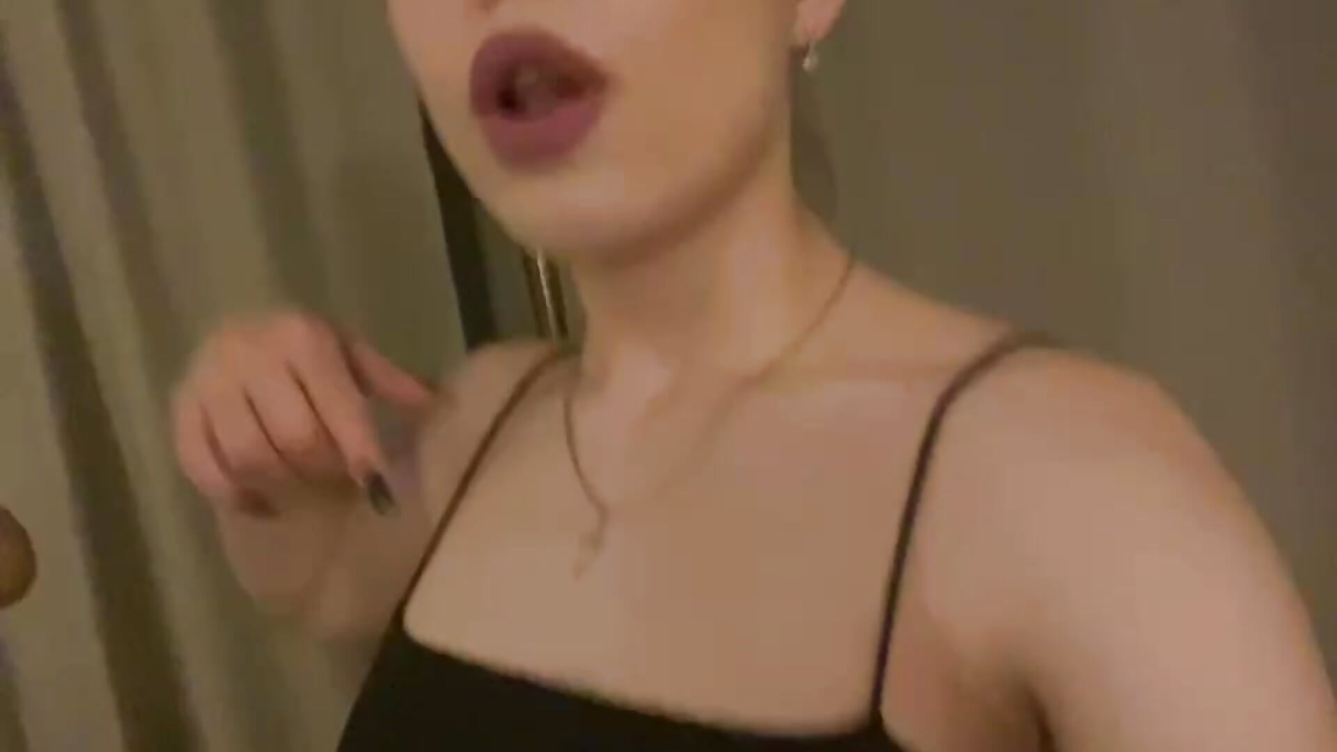 meee) - відео від вебкаммоделі uma_like