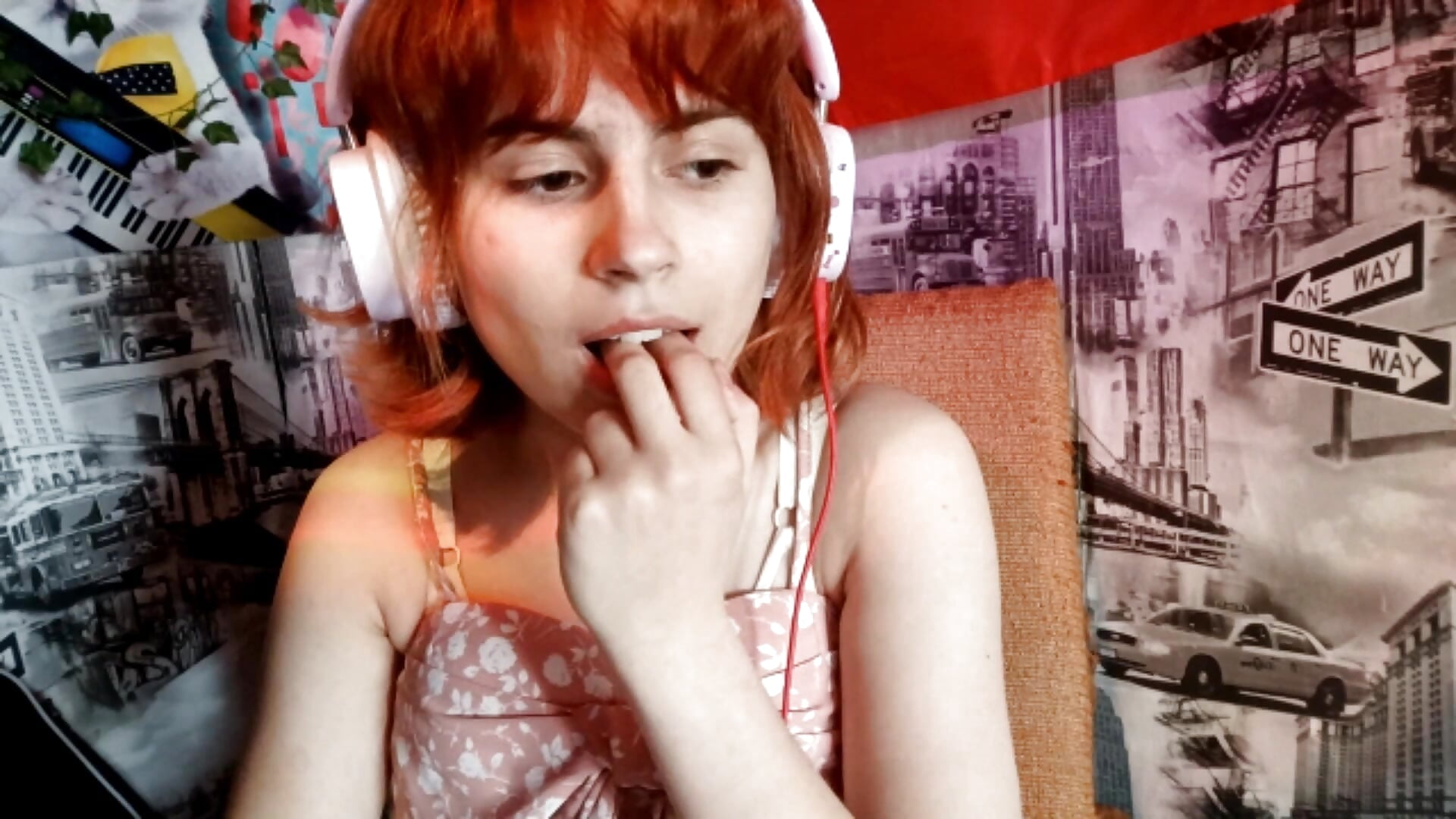 Bet You Can’t Look Away－カメラキャストのJanet_Vibesの動画