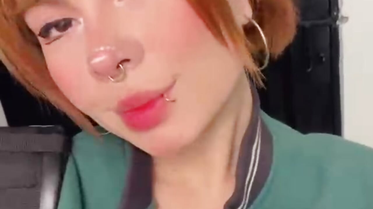 What happens backstage... - Video von NahiaMendoza Cam-Model
