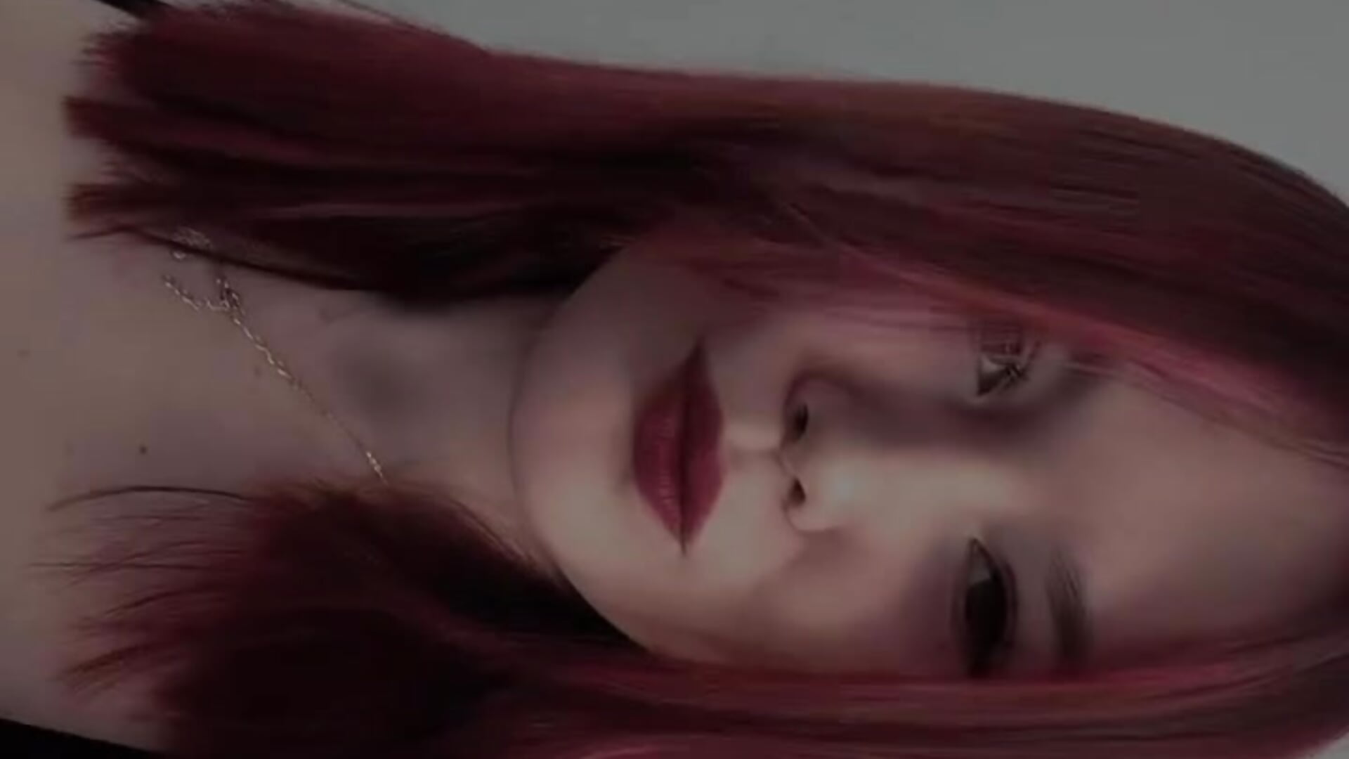 lipsing - vídeo de la modelo de cam BernieceFender