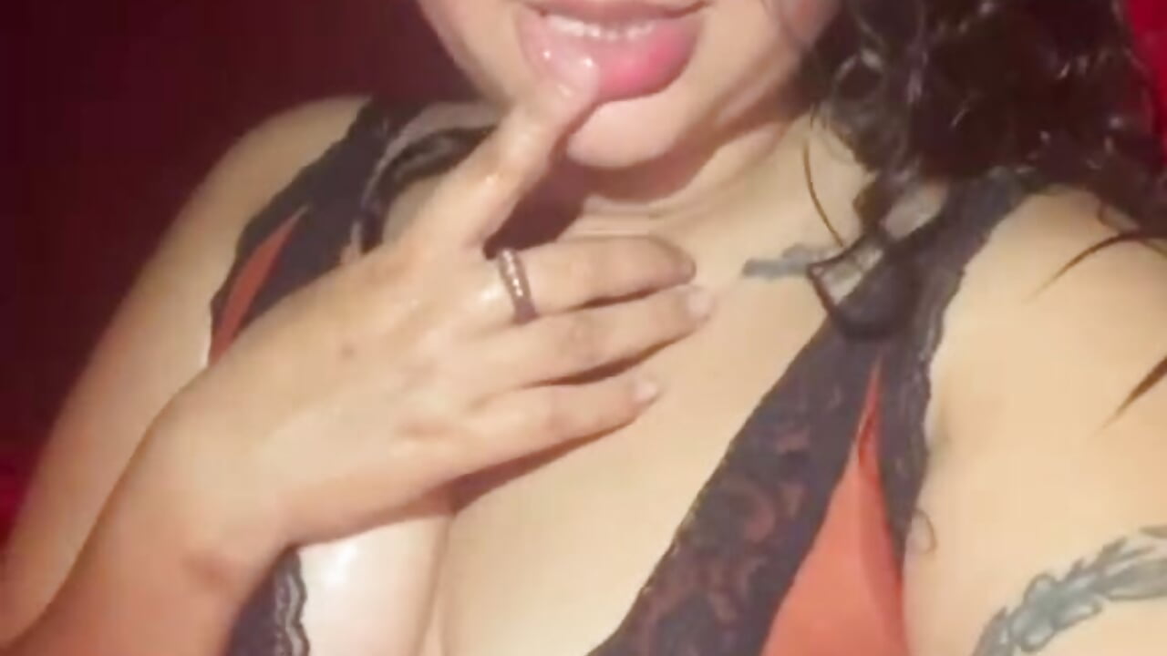 VID-20260414-WA0026 - video av MiliHot25 cam model