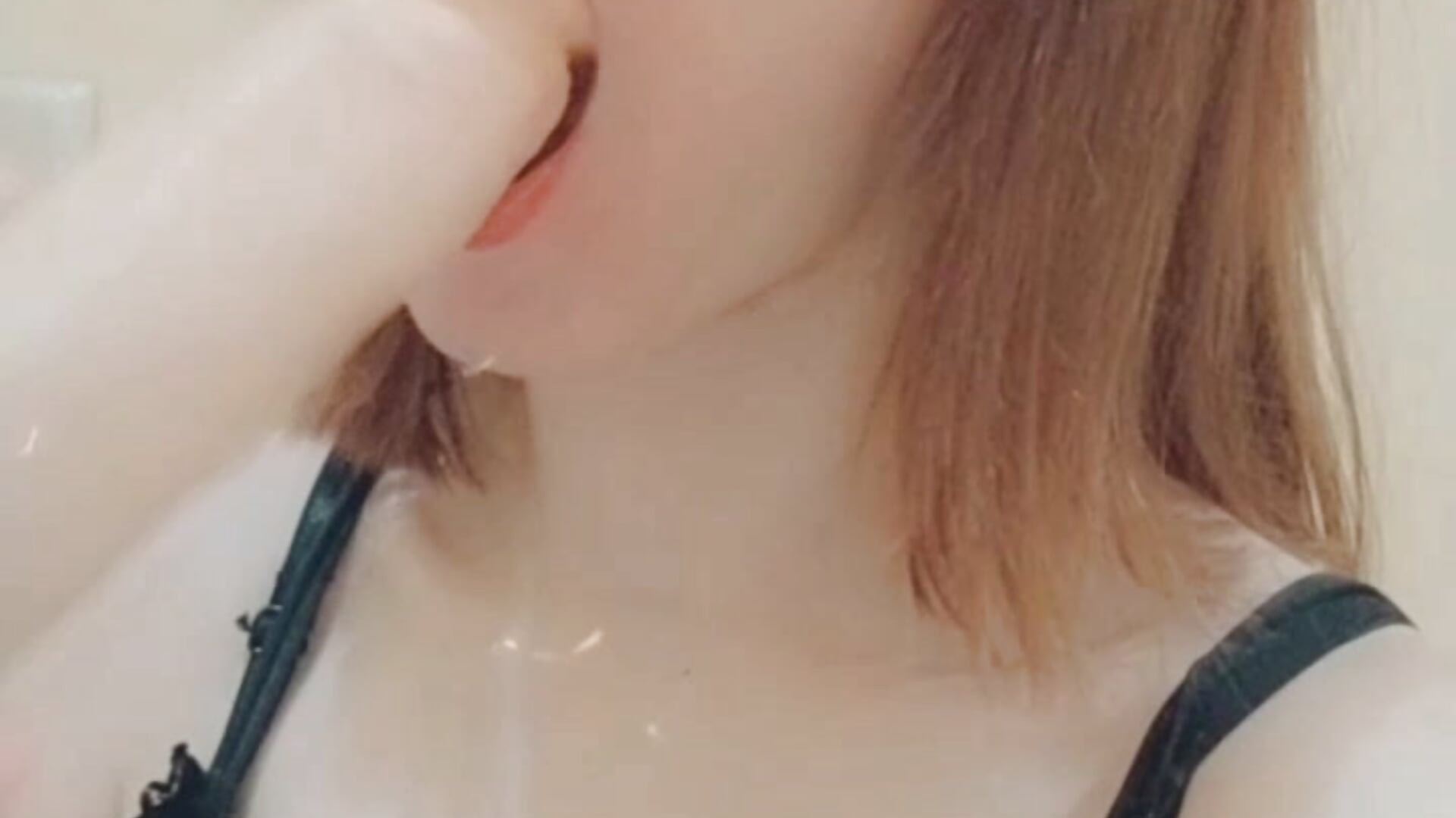 love you all - video by Giweria cam model