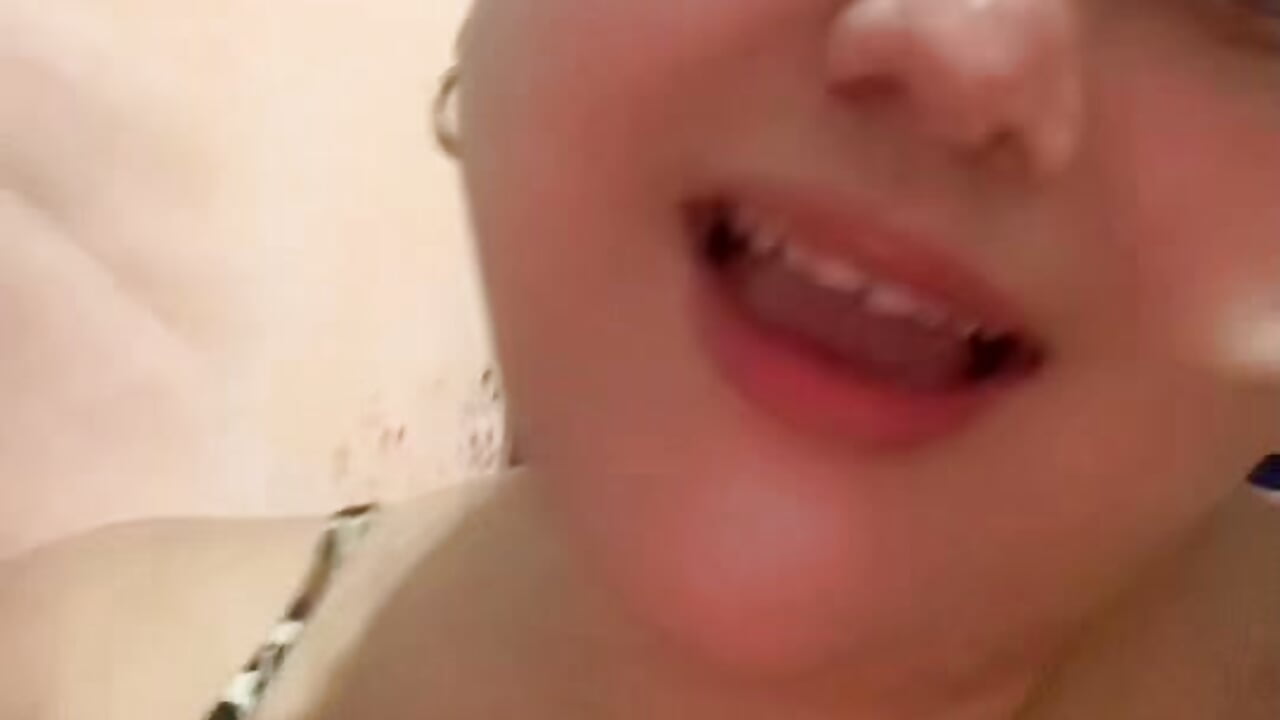 780e5a53f83b4ebbbe2f3e45c3a145bf - vidéo du modèle de showcams Marialae2735