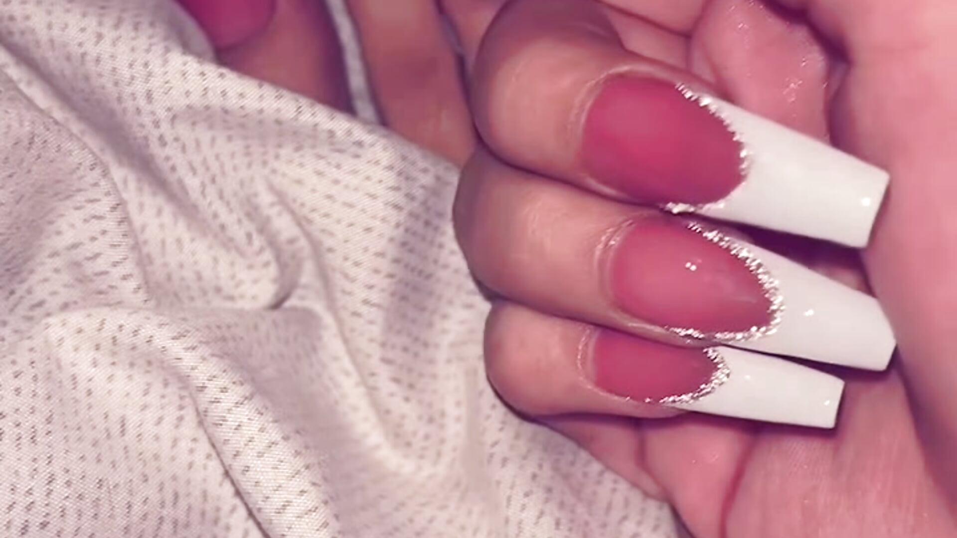 Uñitas y piecitos cute 🥰 - video av lizargentinahot cam model