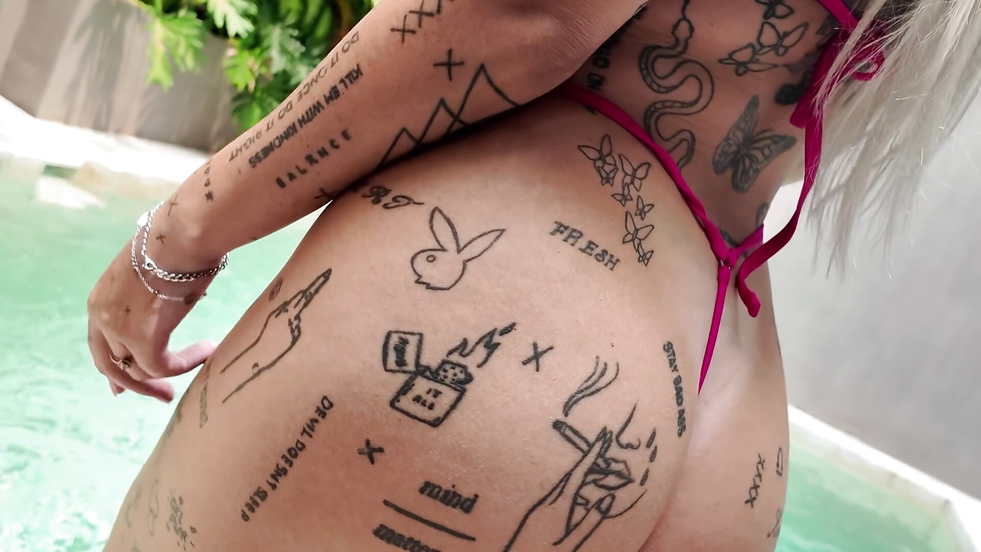 Peekaboo 👀 - jesswilde_xo主播的视频