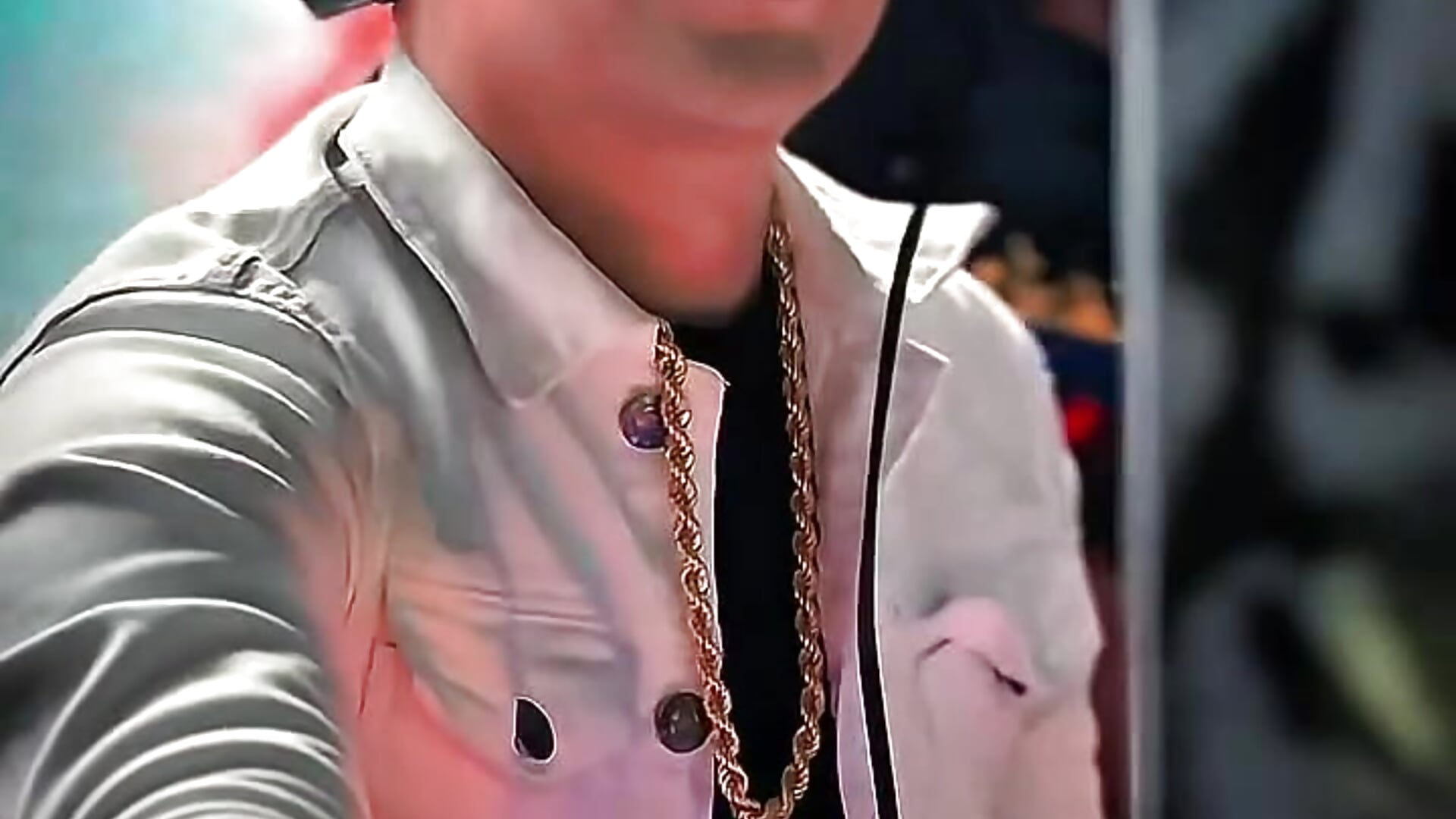 facebook_1770207503559 – video af derekmateo cam-model