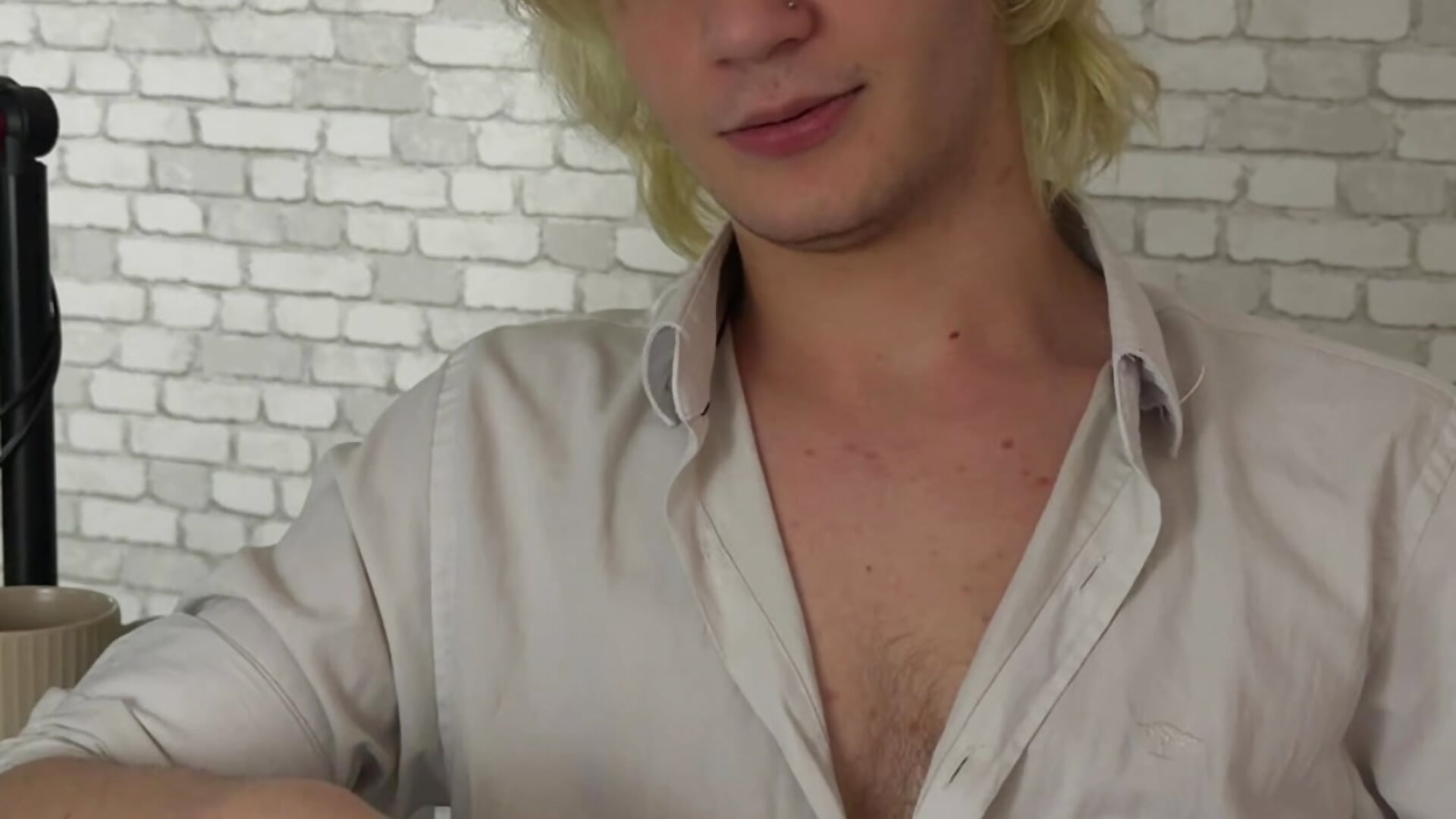 Submissive Boy - video od modelky/modela JameMilann