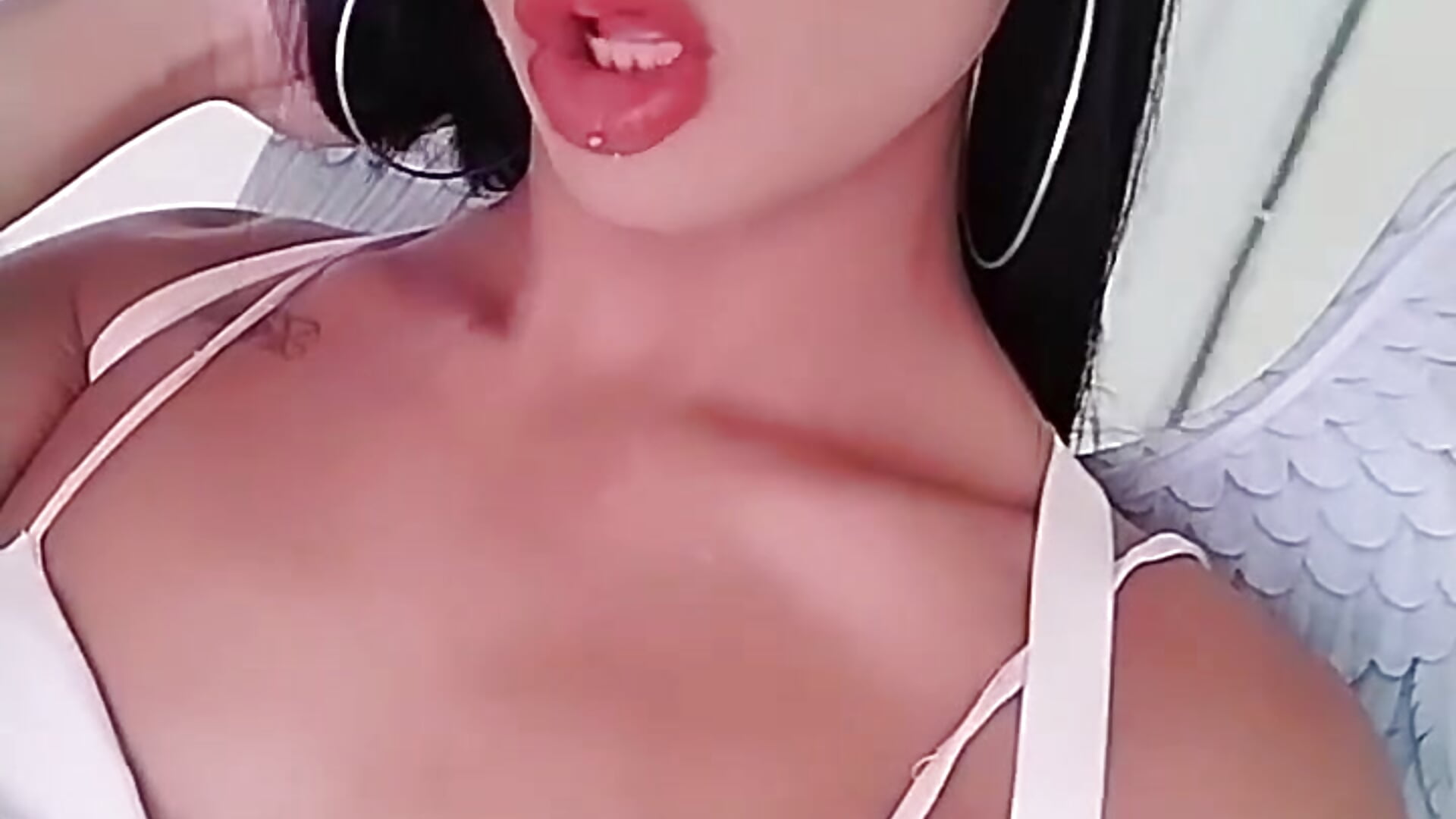 3897 - video av Laura_D cam-modell