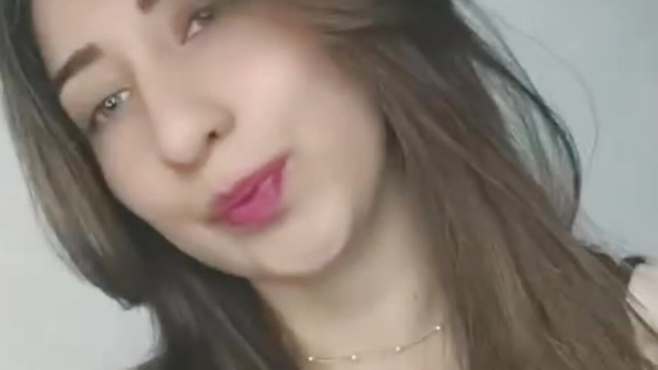 SEXY SUZY 😍🥰 - วิดีโอโดย suzy-111 โมเดลแคม