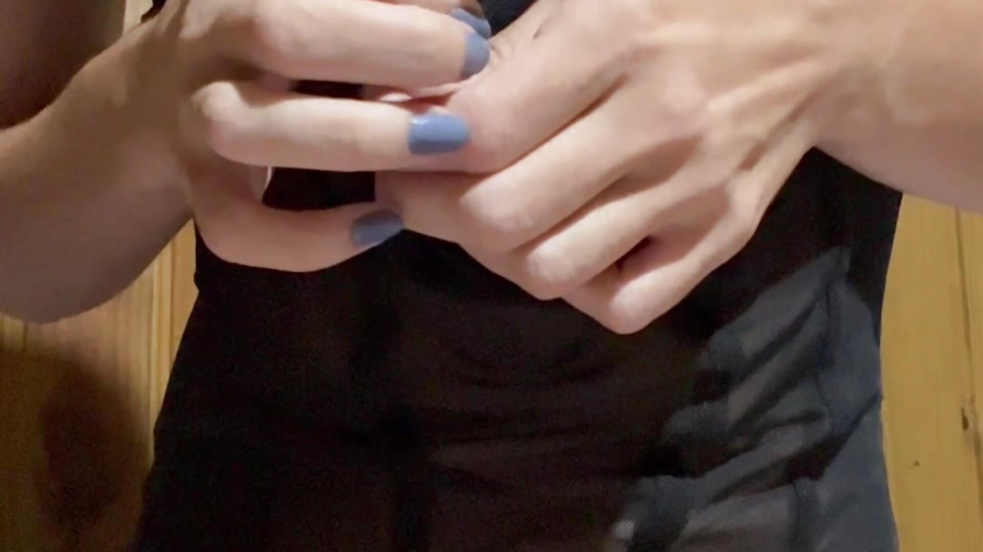 copy_0D21C3AD-CE01-4F7C-9AF8-5BF6F68D0F9E - video by Iara_ cam model