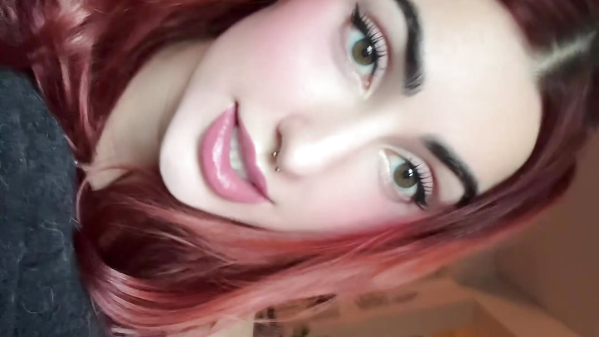 f65df46b7afd4da3b3b020e8bf434b20 - video by EvaZorina cam model