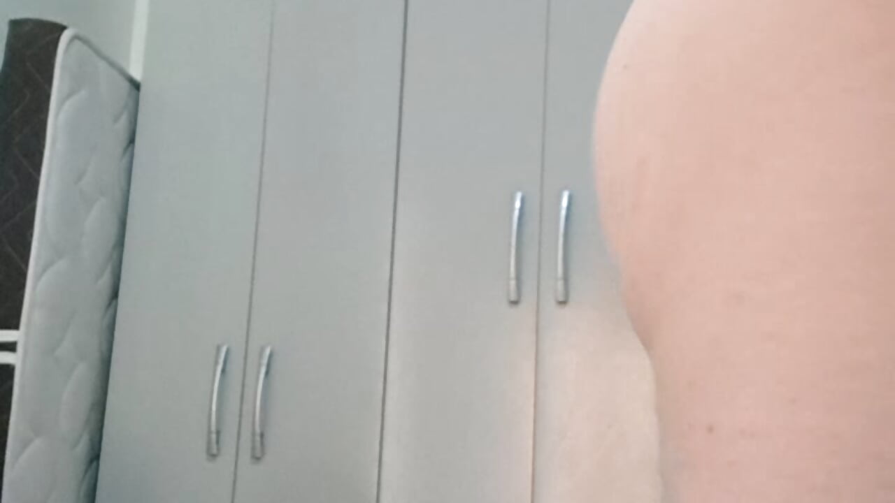 Bom dia queridos,bumbum depois da depilação 😊 - Video von osmans990 Cam-Model