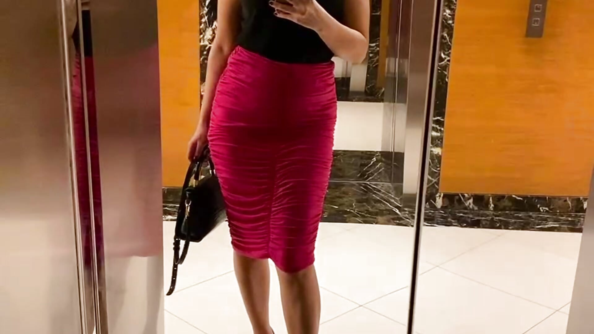 Does pink suit me? - video av ArianaGoddess cam-modell