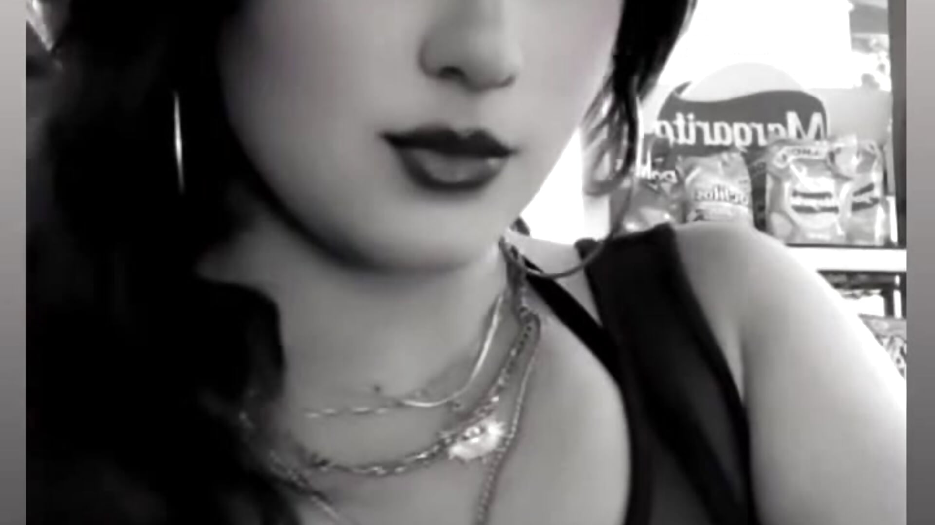 sexy girl - відео від вебкаммоделі scarlette_stevens