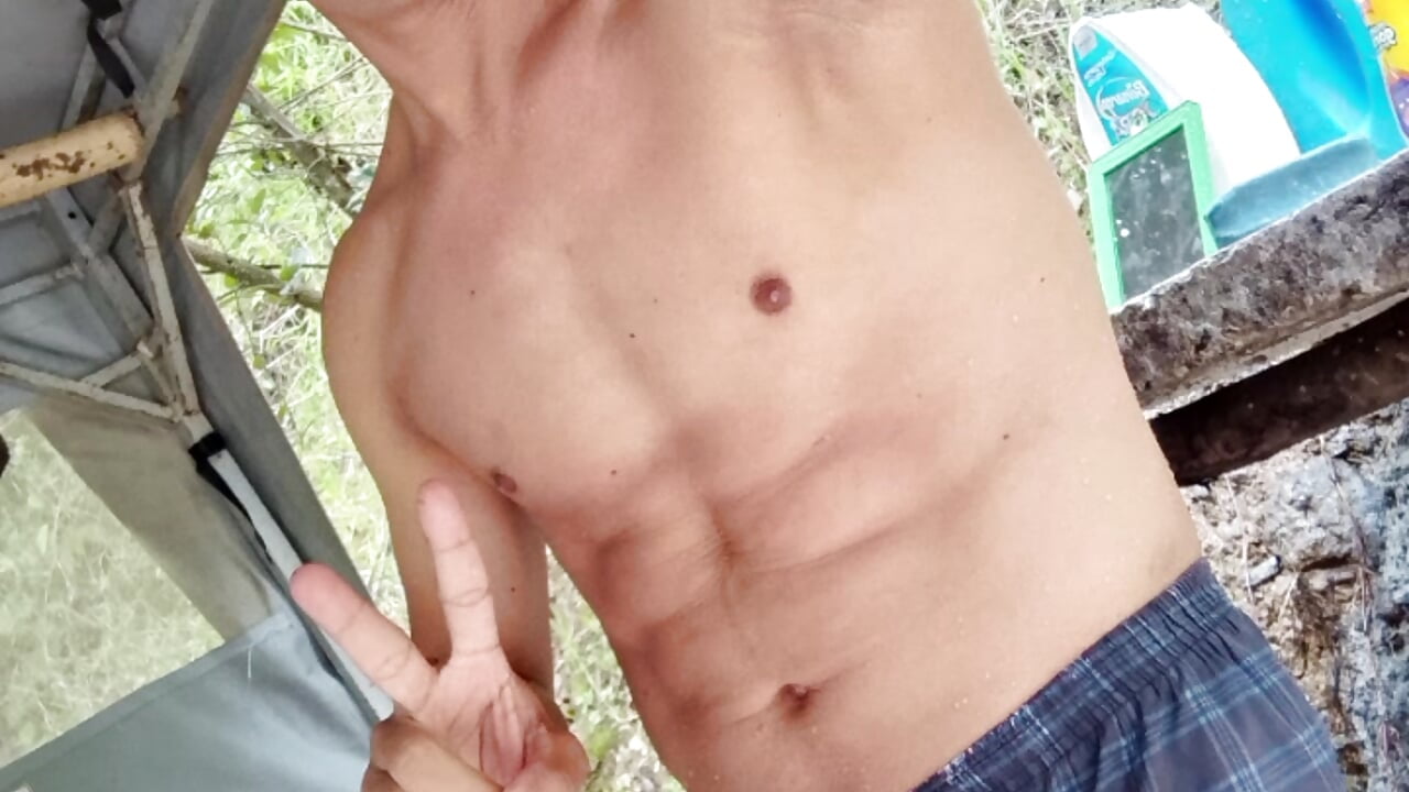 profile-intro-video-1775326897 - video av Latino_Men2026 cam-modell