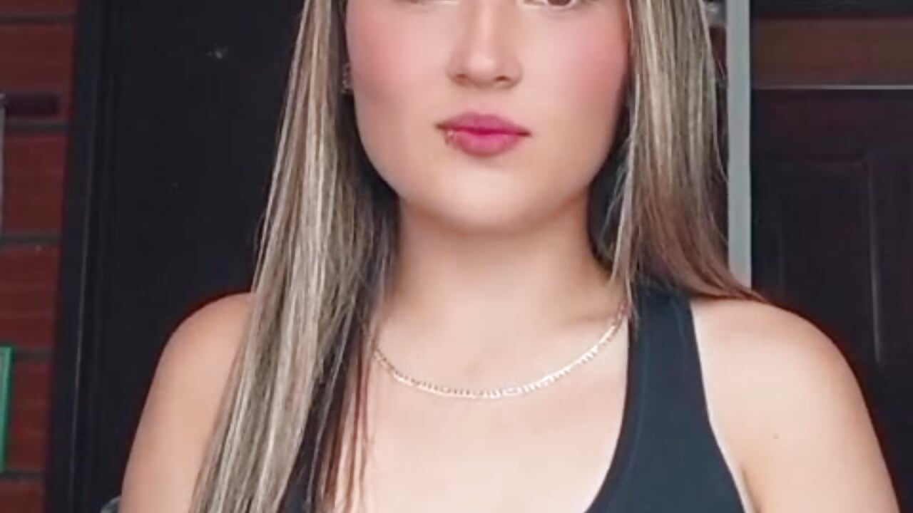 🎈 - video by MiaSloann cam model