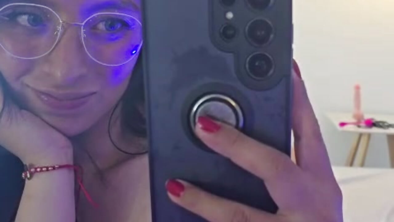 😉 - vídeo de la modelo de cam Madhy_Rouse