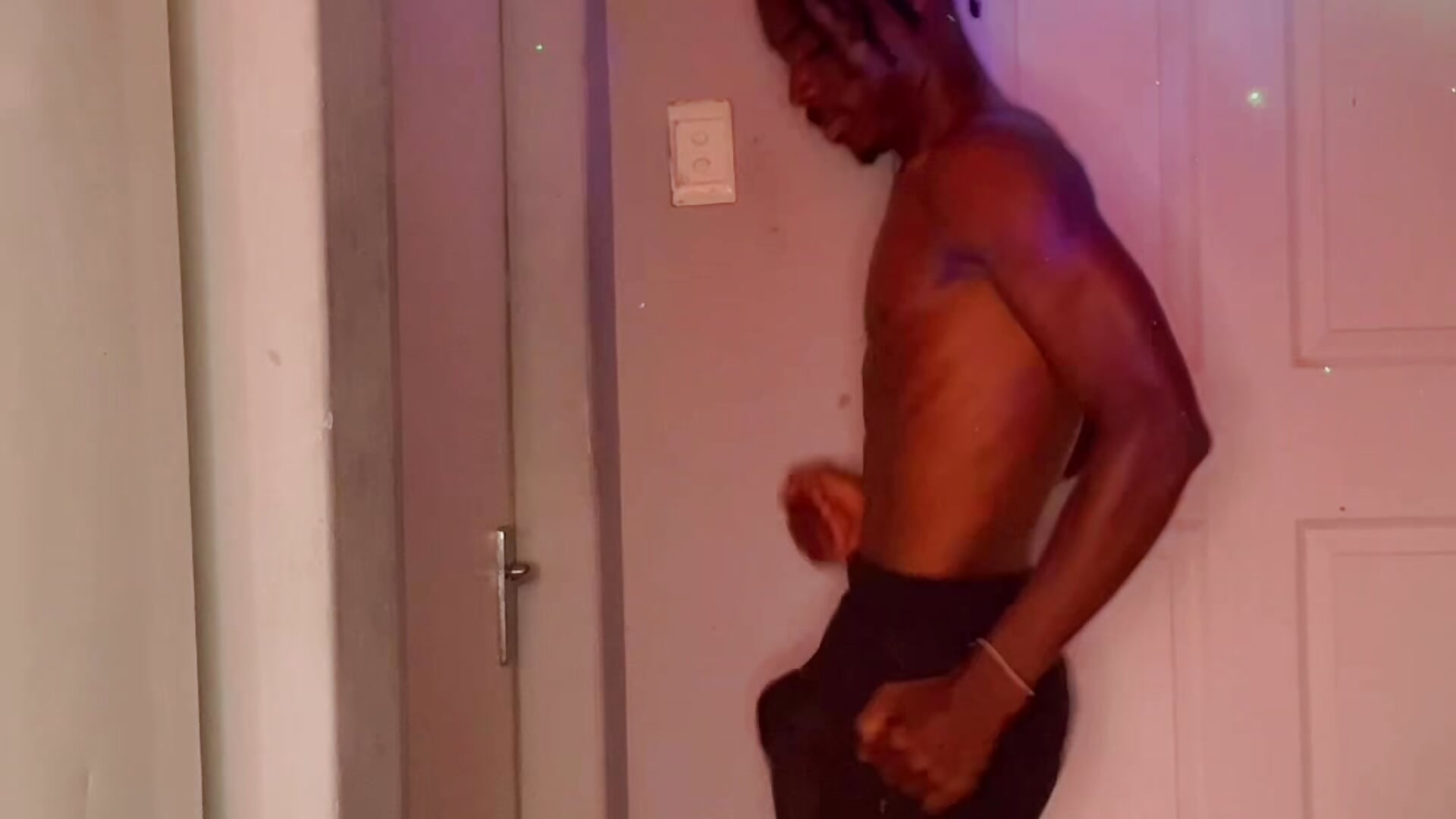 3bf630d7046246858ba0d469c4351722 - วิดีโอโดย DARK_GOLD_DICK โมเดลแคม