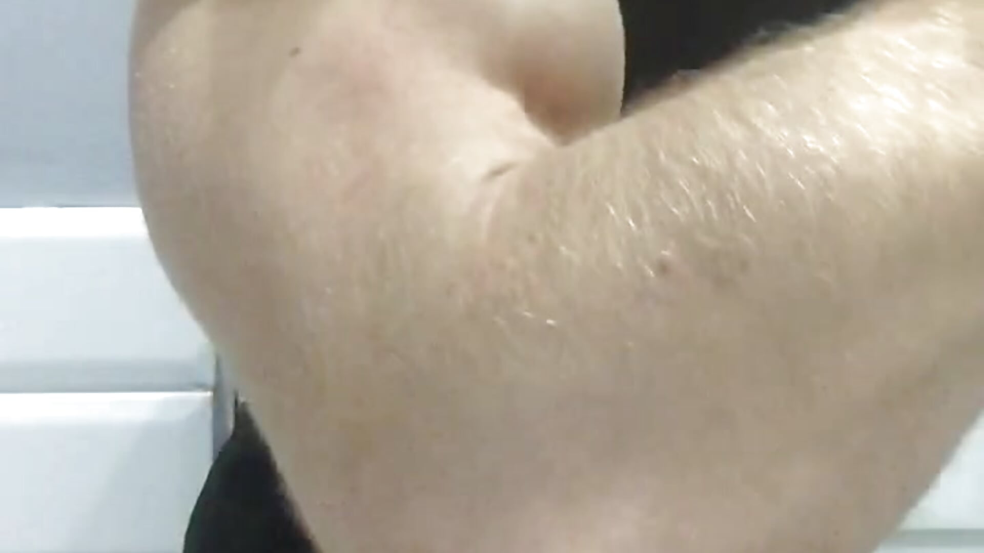 Flexing my arms⚡♥️ - video by Paul_Rolex cam model