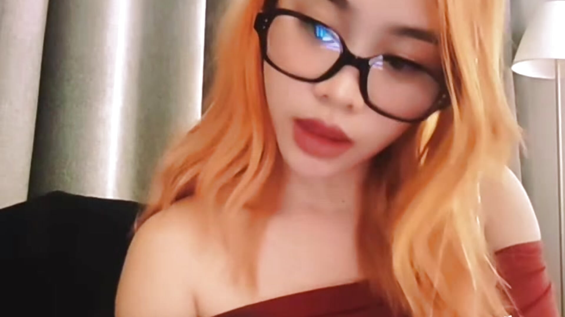 YUKI - video by SweetButSpicyX cam model