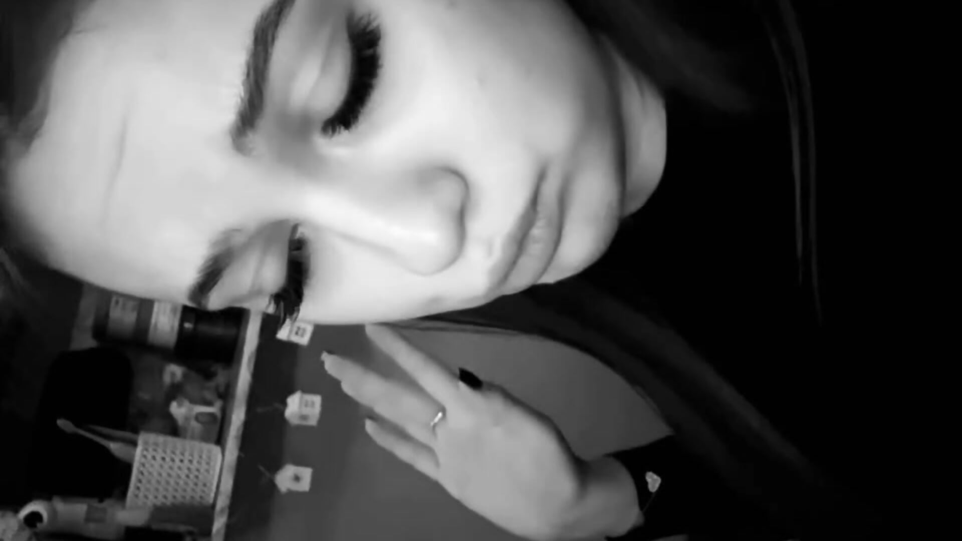 I love listening to music ❤️ - video av Dosya2034 cam-modell