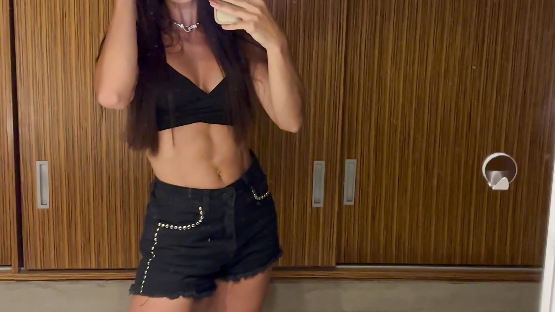 ME 🖤 - 視頻由 canduxgirl 主播提供