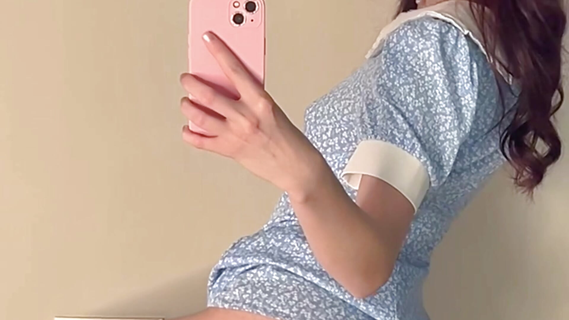 💕under the skirt... - βίντεο μοντέλου LianaGracee