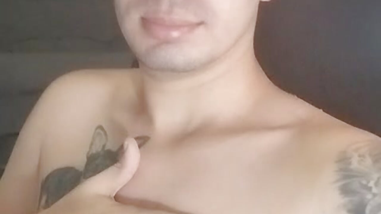 ;) - วิดีโอโดย Mateew__ โมเดลแคม