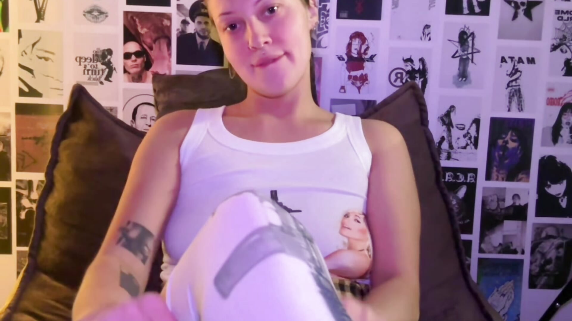 My a little body - video by Mary_lu111 cam model