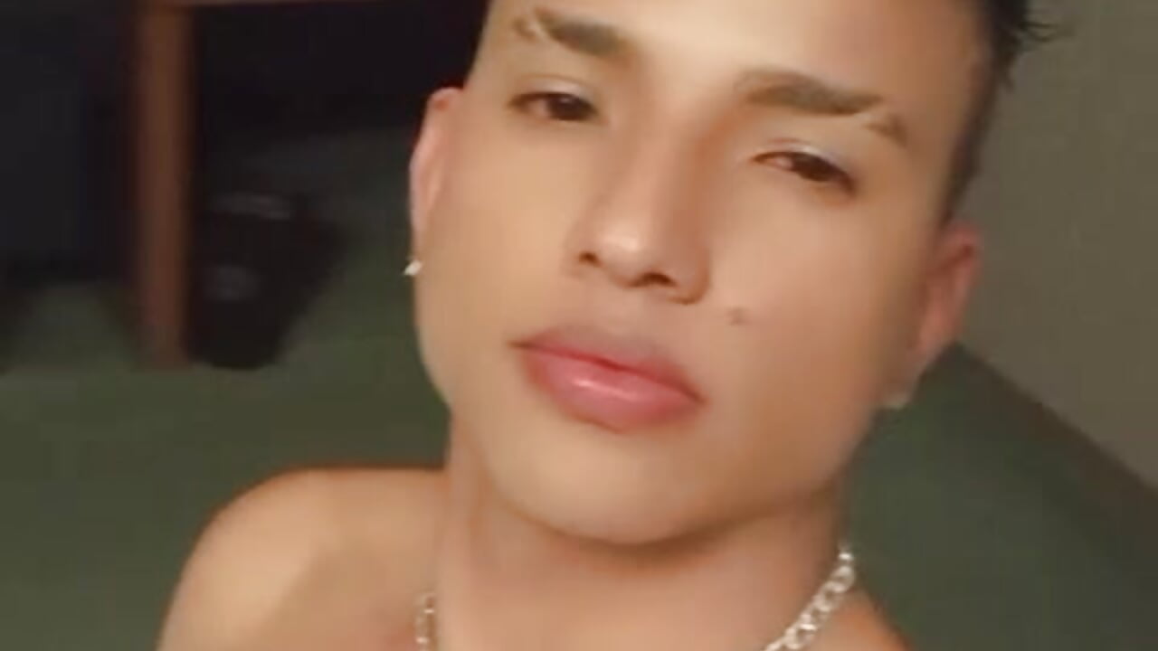 WhatsApp Video 2026-04-11 at 9,41,17 PM (1) - video oleh teylor_hot_21cm kamera model