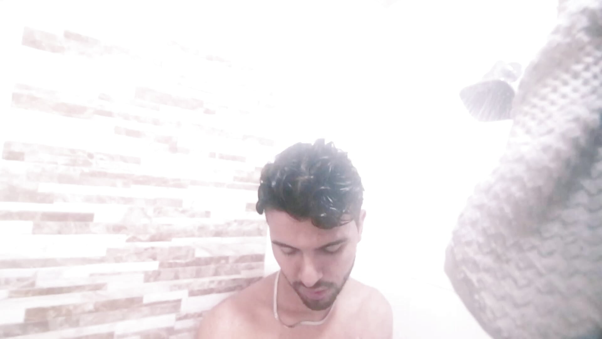Shower with me🥵