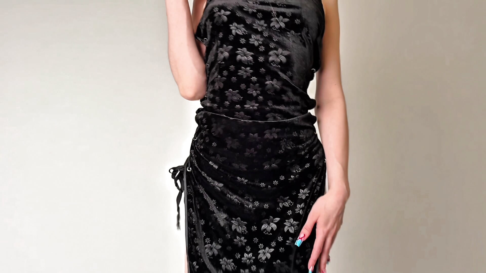 𝑀𝐸𝑂𝑊 ^_~ - Vídeo de Clementine_Blair, modelo de vídeos