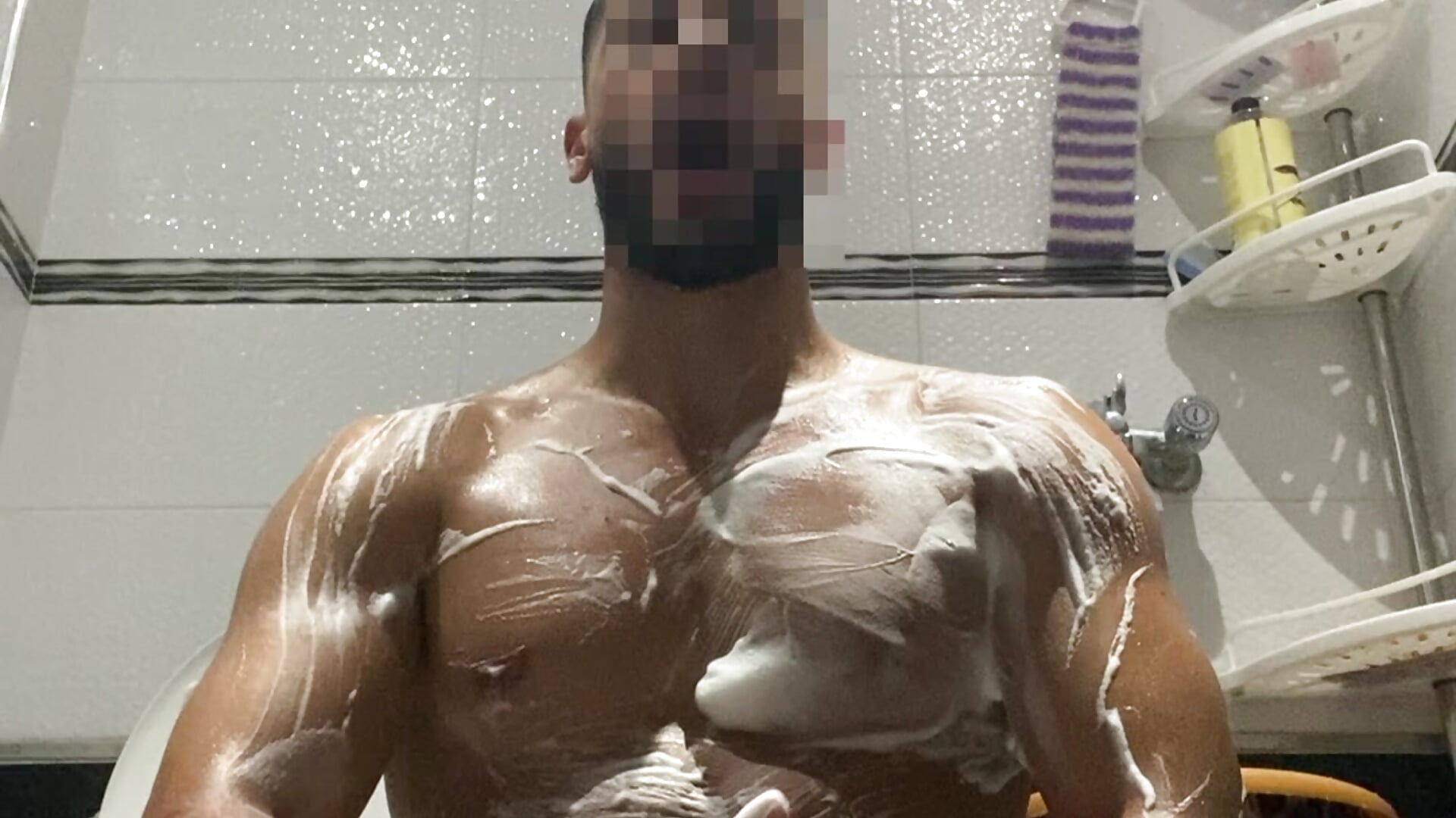 Quick 2min shower! Dick, ass, hole preview — Come chat in live! - فيديو من itssamy موديل الكام
