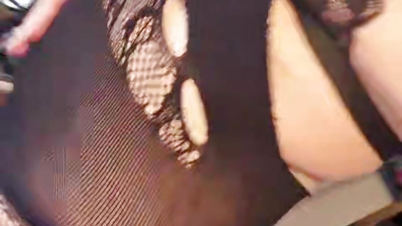 Tenue noire - video di openstes14 modella di cam