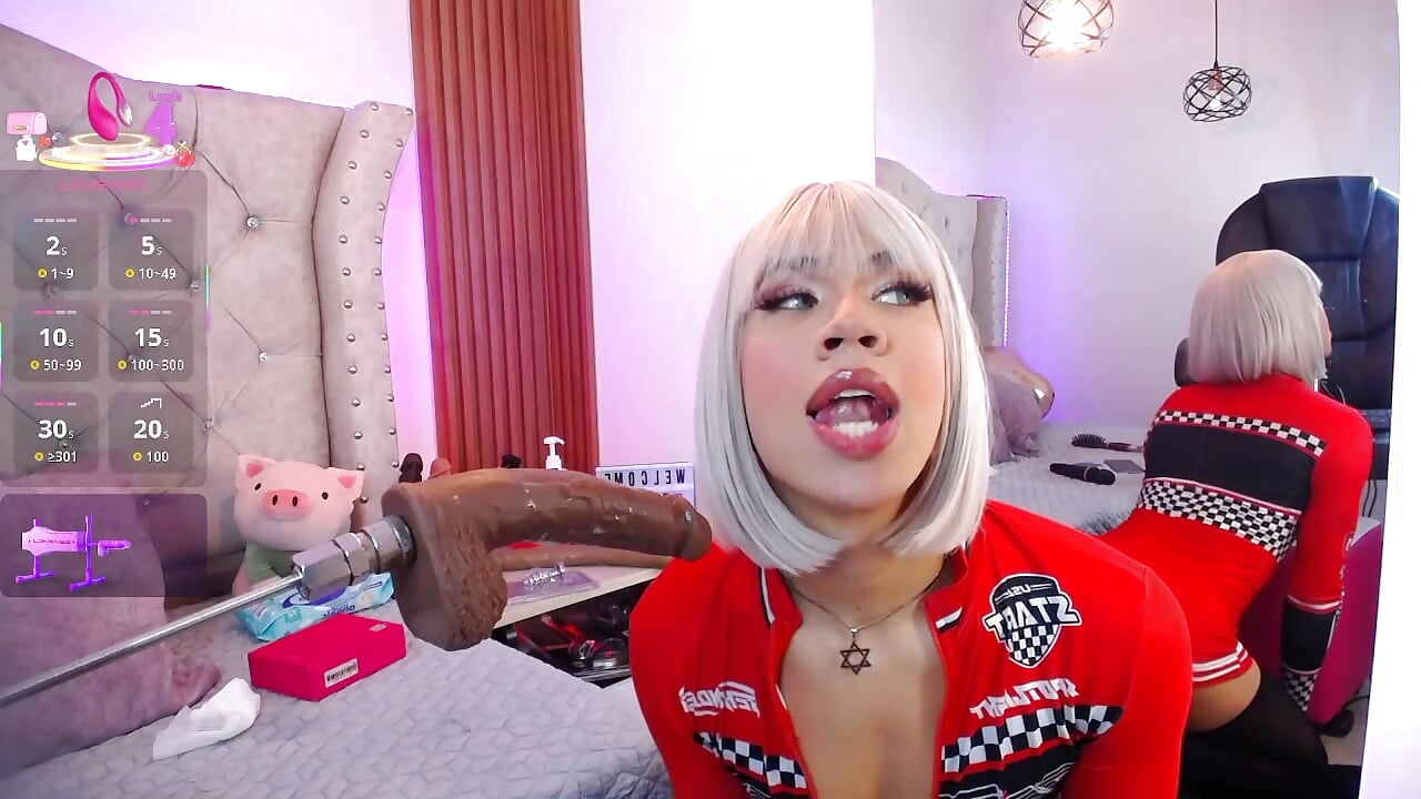 Eva__Walker adlı kamer modelinin viral videoları:  1956